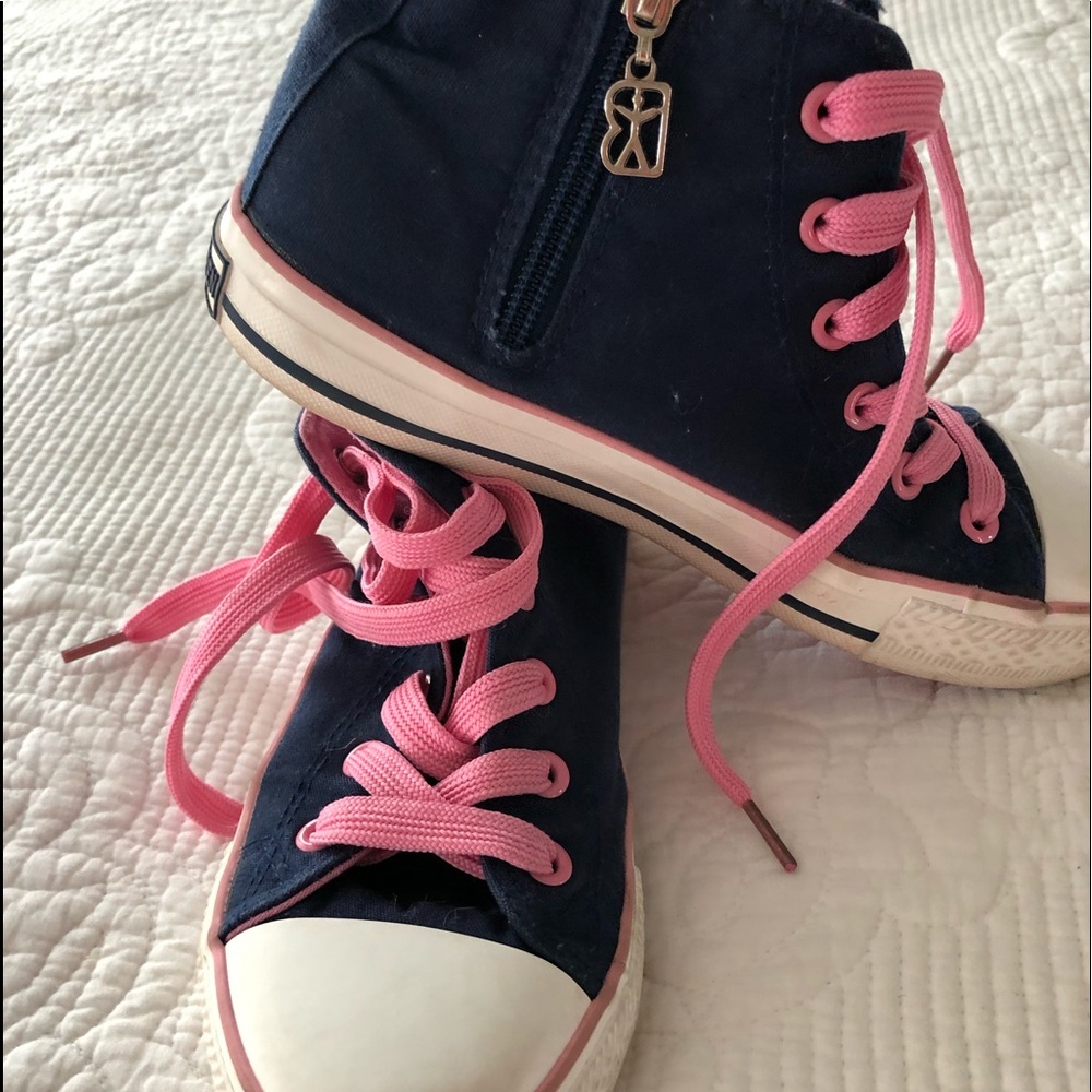 RenBen hightop sneakers size 5